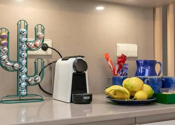 Super Stylish In La Alcazaba - Rdr172