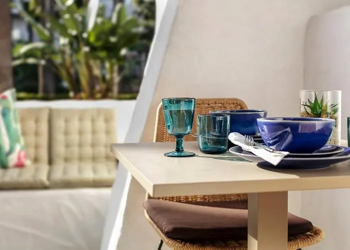 Super Stylish In La Alcazaba - Rdr172